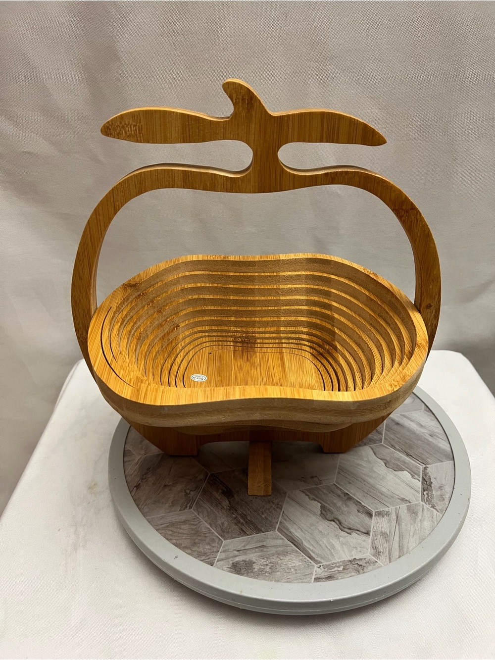 Collapsible Bamboo Apple-Shaped Fruit Basket Folding Wooden Kitchen Bowl